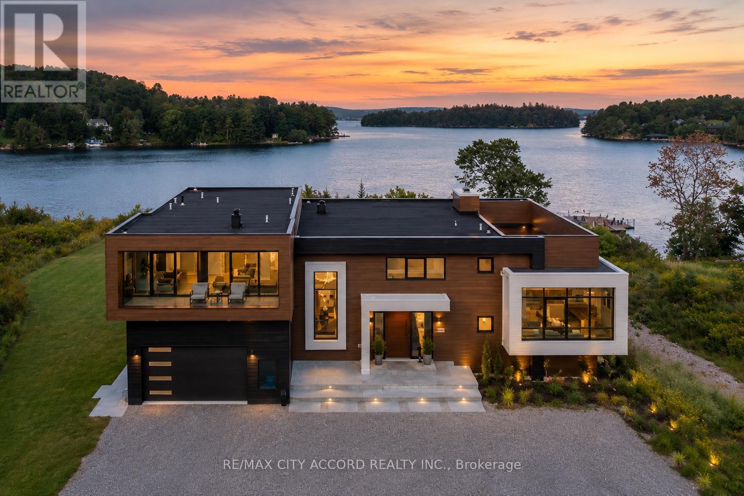23 EUROPE LANE, Huntsville, Ontario