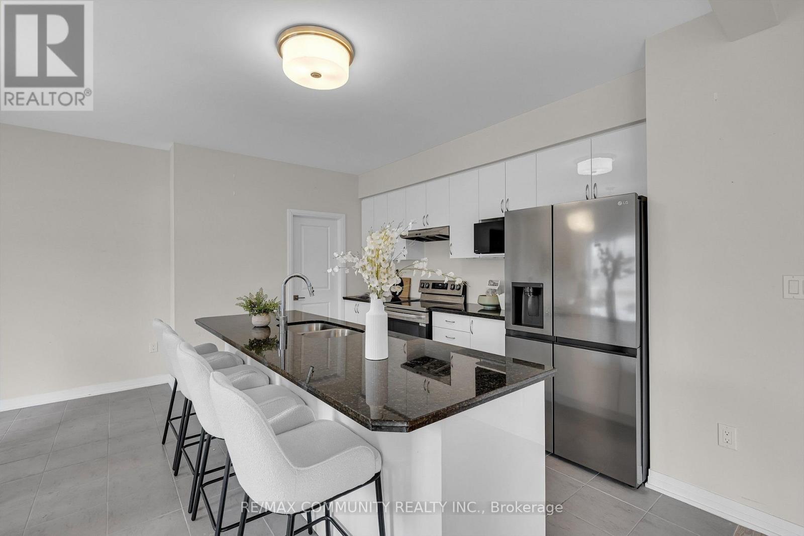 3169 Searidge Street, Severn, Ontario L3V 0Y4 - Photo 17 - S13701268