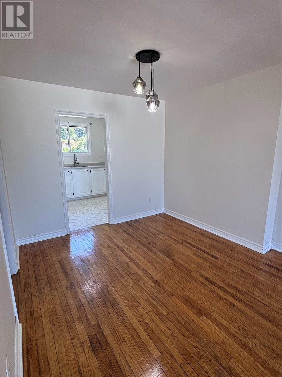 85 Cumberland Crescent, St. John's — photo 4