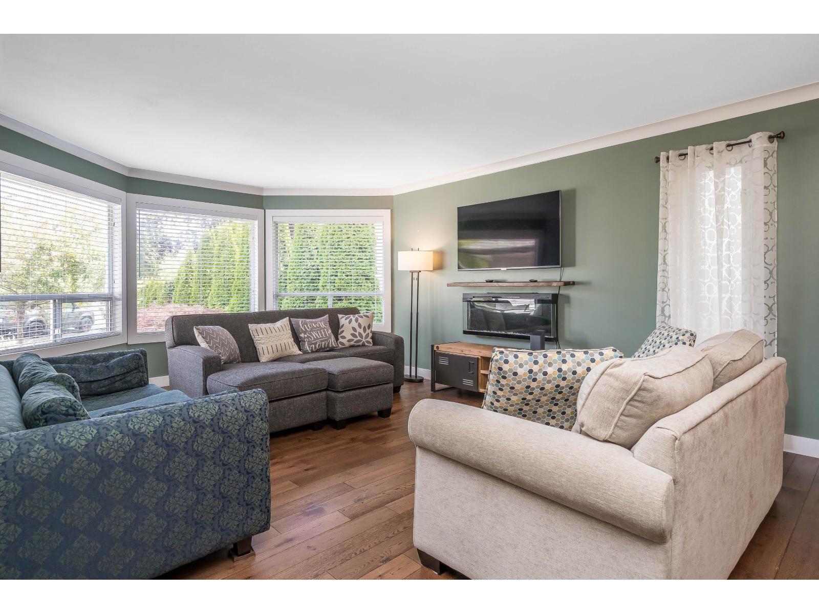 6055 170a Street, Surrey, British Columbia V3S 8H1 - Photo 6 - R3157759