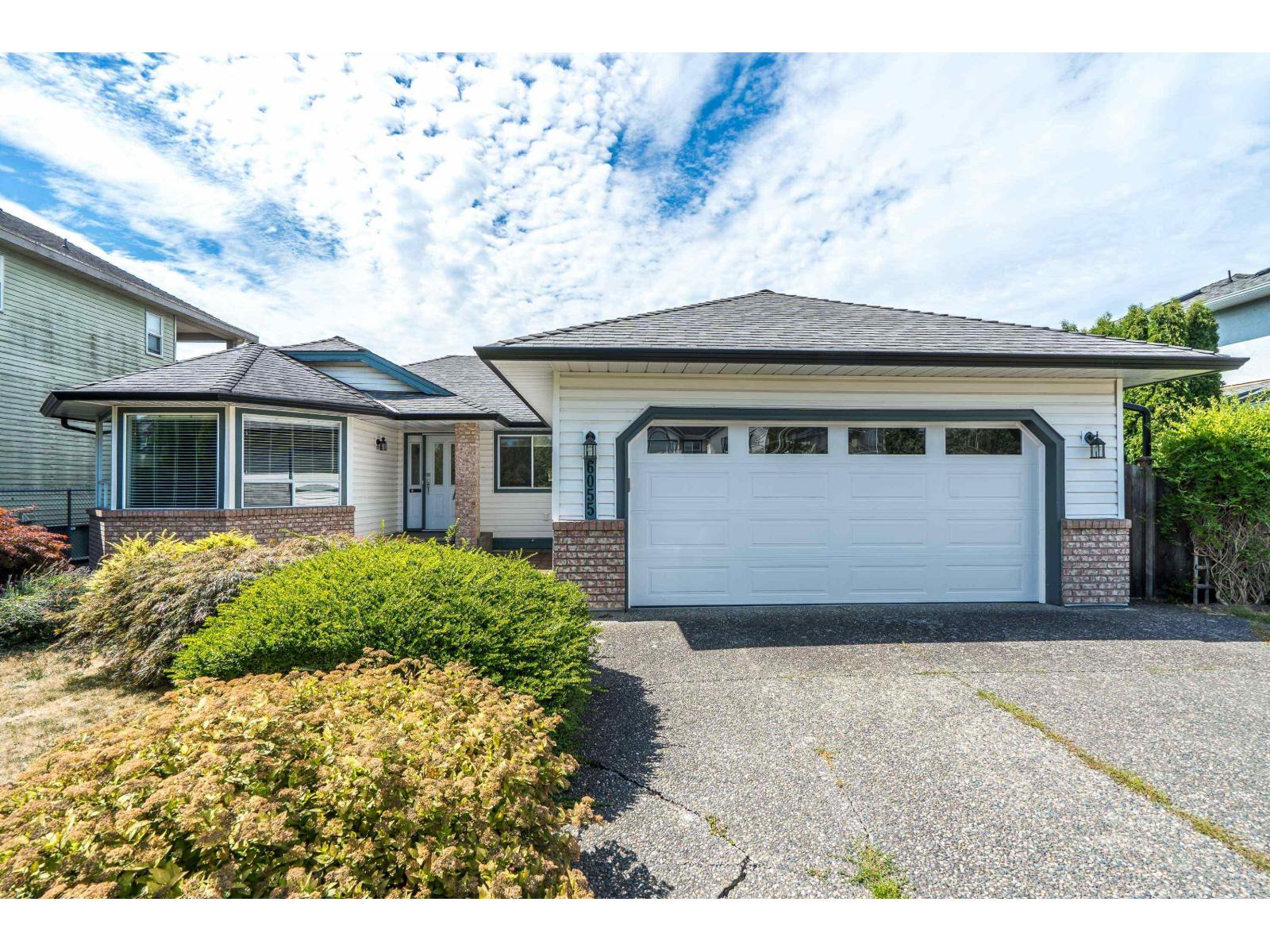6055 170a Street, Surrey, British Columbia V3S 8H1 - Photo 4 - R3157759