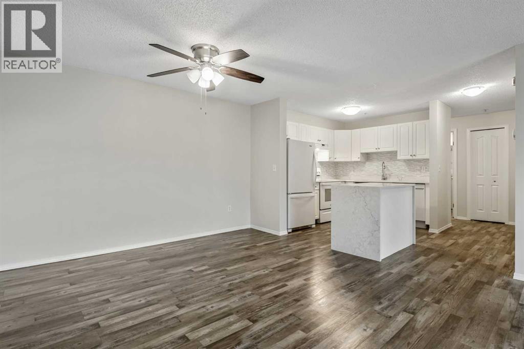 1211, 1211 Tuscarora Manor NW, Calgary, Alberta  T3L 2J9 - Photo 8 - A2337831