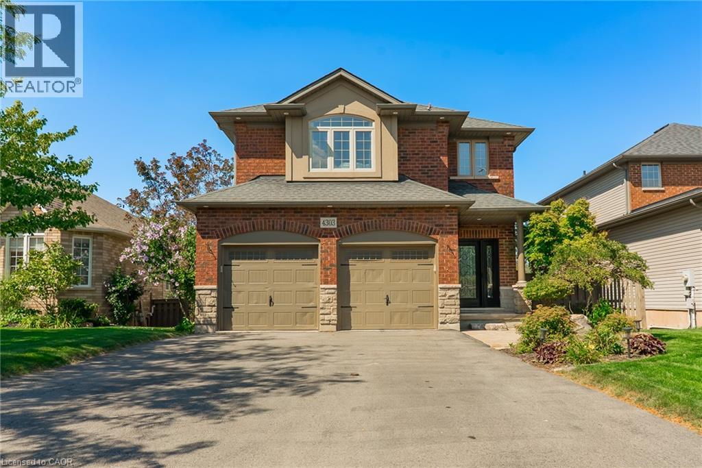 4303 AREJAY Avenue, Beamsville, Ontario