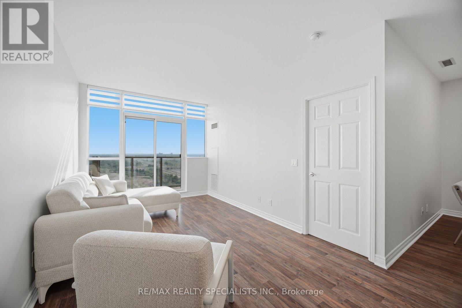 Ph 7 - 339 Rathburn Road W, Mississauga, Ontario  L5B 0K6 - Photo 17 - W13701196