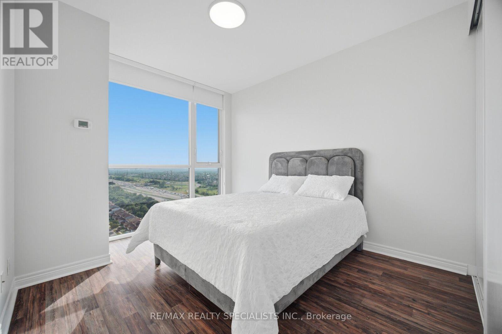 Ph 7 - 339 Rathburn Road W, Mississauga, Ontario  L5B 0K6 - Photo 24 - W13701196