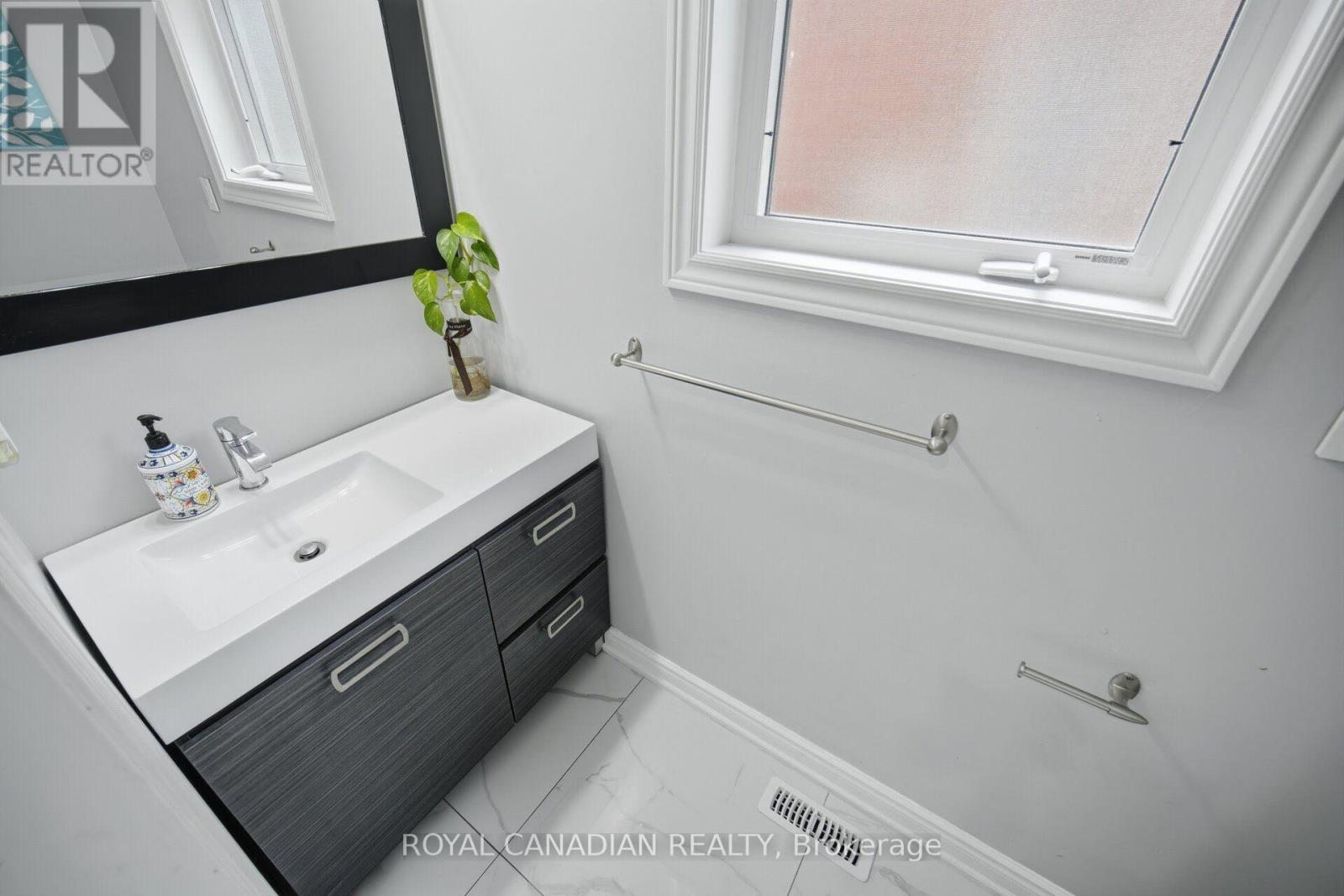 88 Olde Town Road, Brampton, Ontario  L6X 4X9 - Photo 15 - W13701204