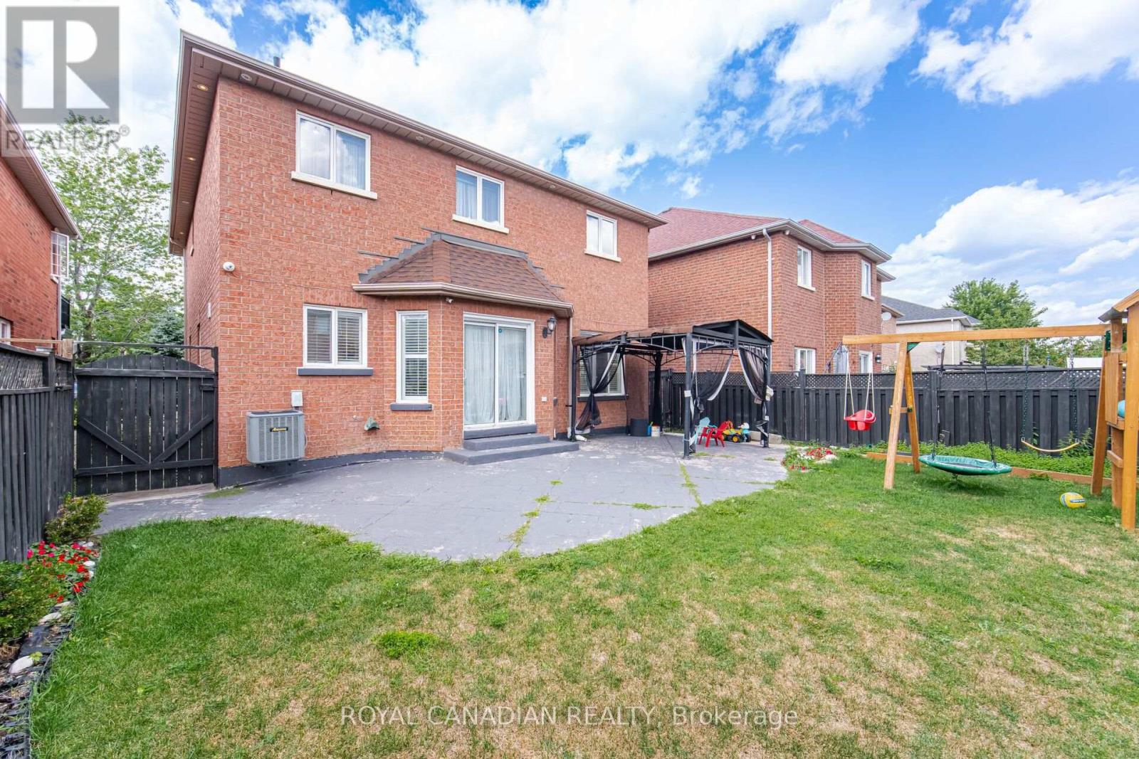 88 Olde Town Road, Brampton, Ontario  L6X 4X9 - Photo 46 - W13701204