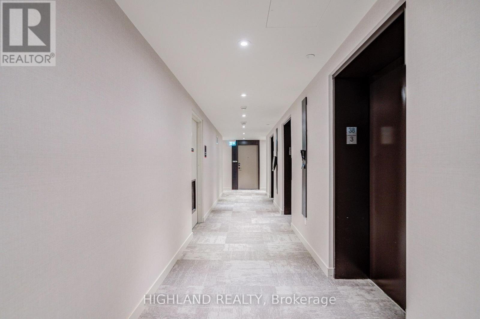 2804 - 4015 The Exchange Road, Mississauga, Ontario L5B 0N9 - Photo 8 - W13701276