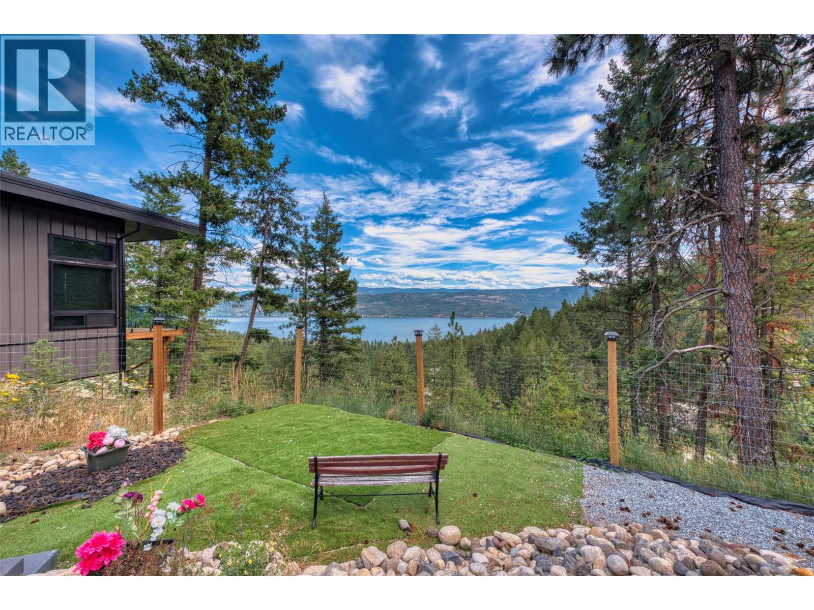 10795 Westshore Road, Vernon, British Columbia  V1H 2C3 - Photo 21 - 10398170