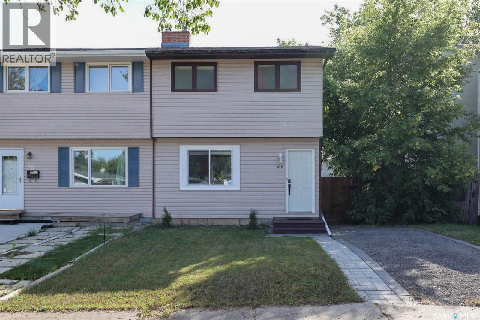 415 McIntosh STREET, Regina, Saskatchewan