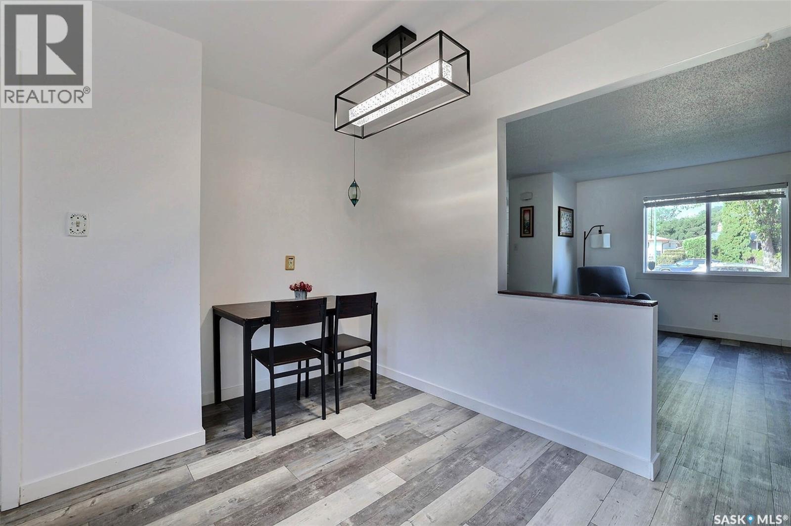 415 Mcintosh Street, Regina, Saskatchewan  S4R 4Z7 - Photo 10 - SK046264