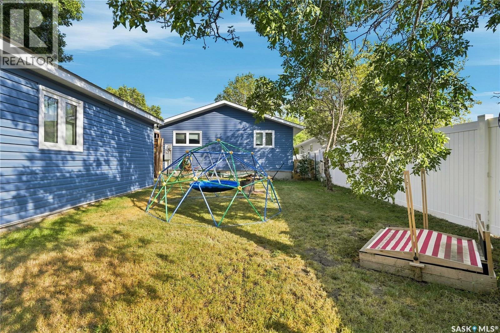 50 Petersmeyer Street, Regina, Saskatchewan  S4R 7P7 - Photo 30 - SK046261