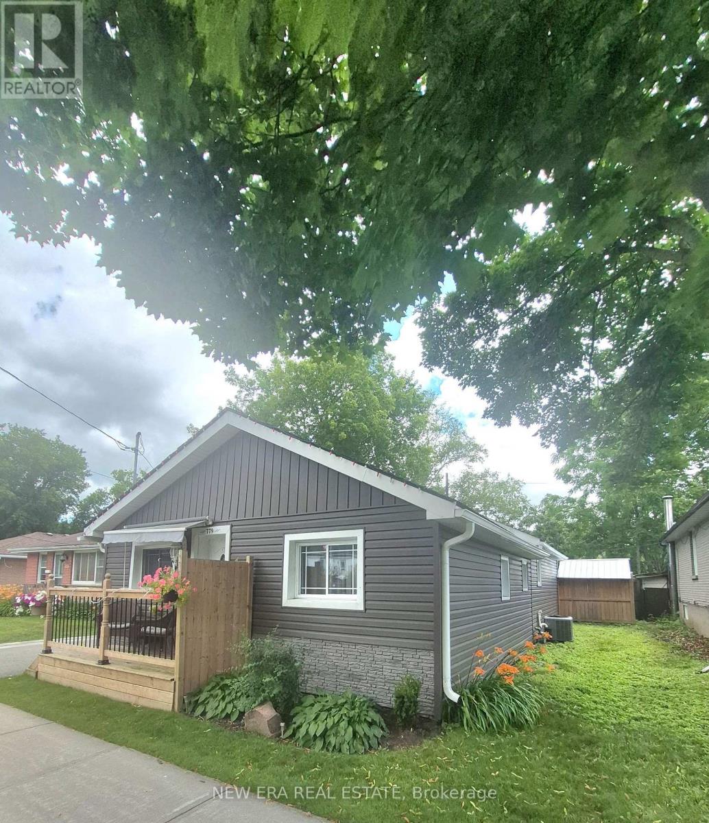 779 Chamberlain Street, Peterborough, Ontario  K9J 4M2 - Photo 2 - X13701310