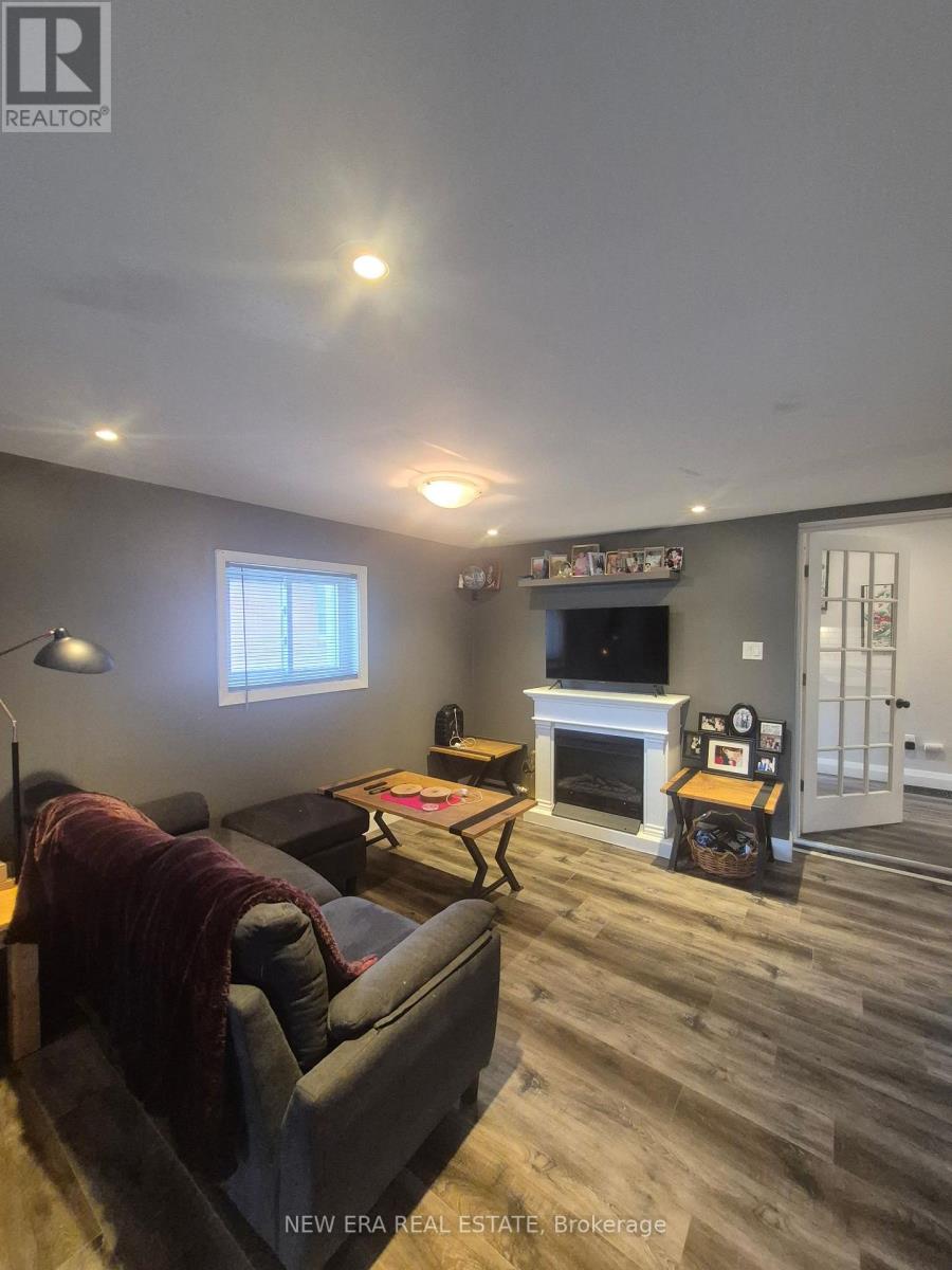 779 Chamberlain Street, Peterborough, Ontario  K9J 4M2 - Photo 5 - X13701310