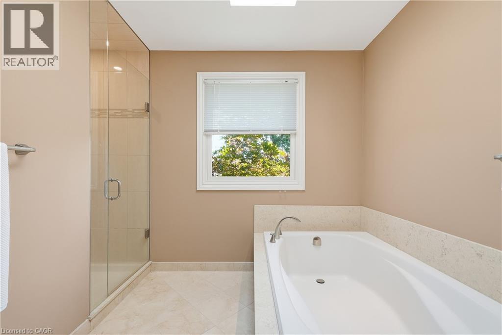 46 Devils Creek Drive, Cambridge, Ontario  N1S 4Y3 - Photo 34 - 40857554