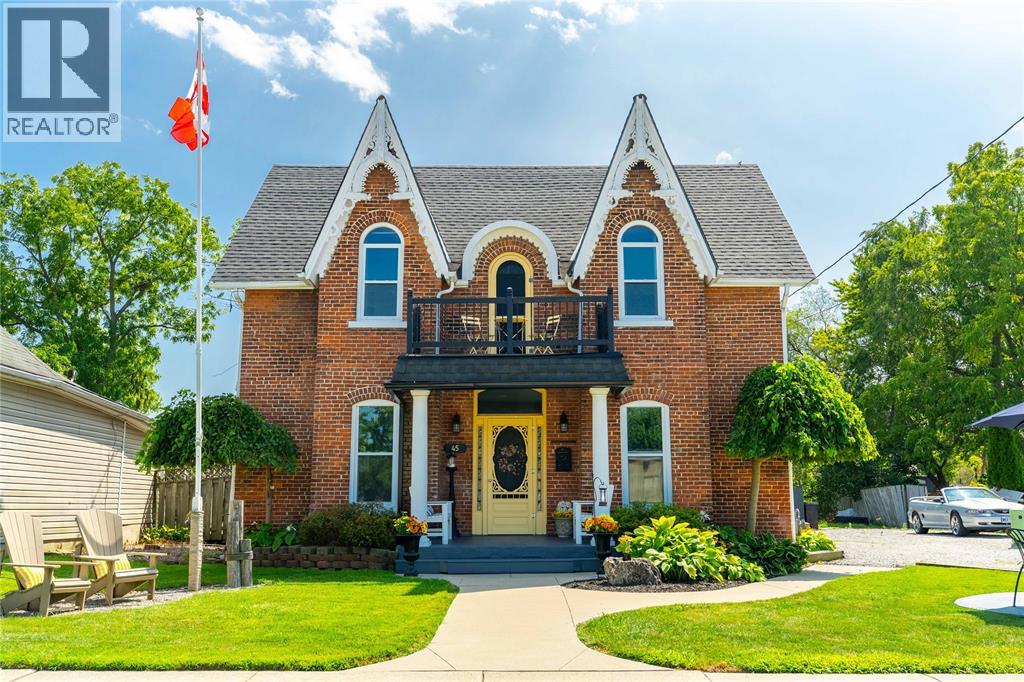45 THOMPSON STREET, St Clair, Ontario