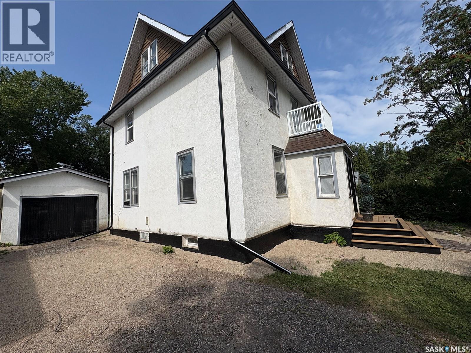 138 Fourth Avenue N, Yorkton, Saskatchewan  S3N 1A7 - Photo 2 - SK046294