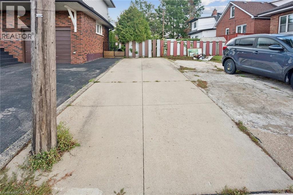 1873 Main Street E, Hamilton, Ontario  L8H 1G3 - Photo 38 - 40857477