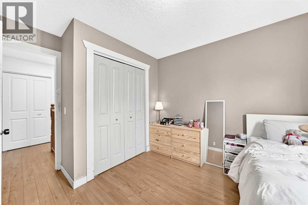 11 Bedford Drive NE, Calgary, Alberta  T3K 1L2 - Photo 20 - A2327391