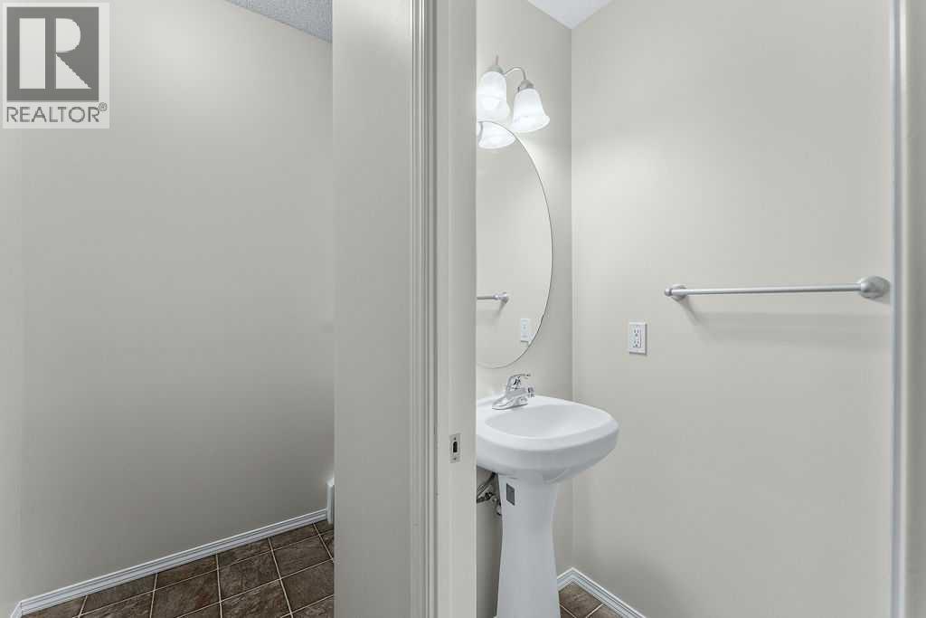 605 Prairie Sound Circle NW, High River, Alberta  T1V 2A4 - Photo 17 - A2332716