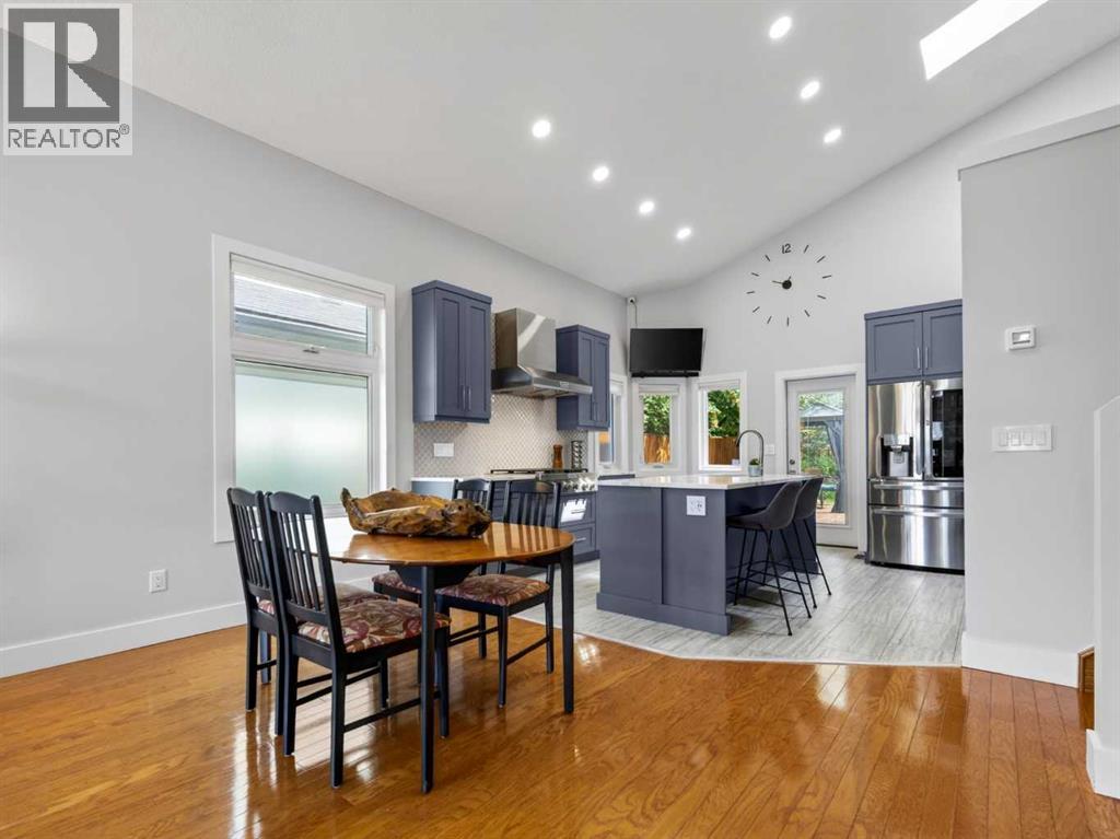 115 Wood Valley Court Sw, Calgary, Alberta  T2W 5S4 - Photo 23 - A2338304