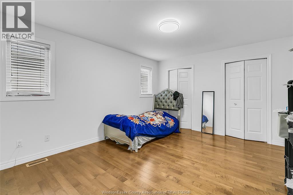 692 Dynasty, Windsor, Ontario  N9G 2X9 - Photo 11 - 26020480