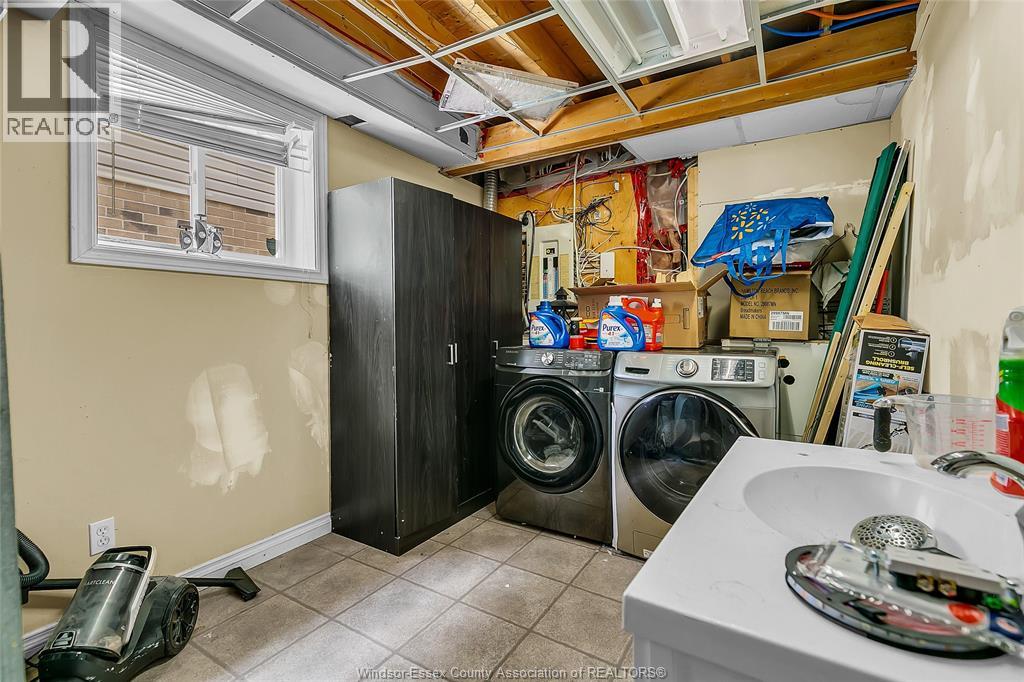 692 Dynasty, Windsor, Ontario  N9G 2X9 - Photo 20 - 26020480
