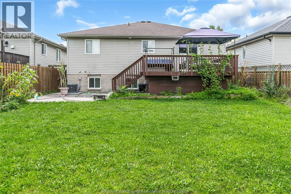 692 Dynasty, Windsor, Ontario  N9G 2X9 - Photo 23 - 26020480