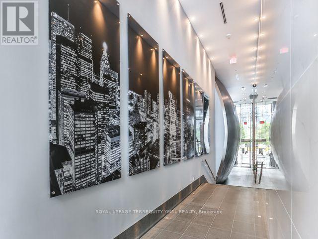 1001 - 224 King Street W, Toronto, Ontario  M5H 0A6 - Photo 26 - C13701290