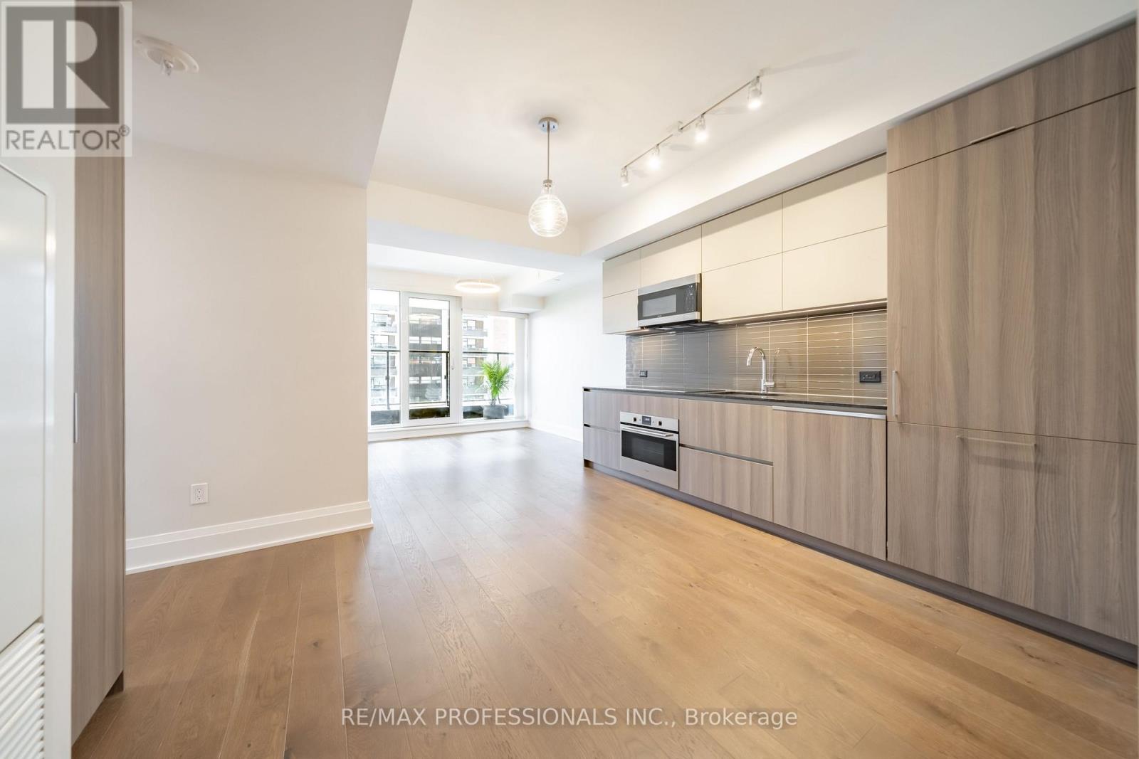 816 - 21 Park Street E, Mississauga, Ontario  L5G 1L6 - Photo 12 - W13603232