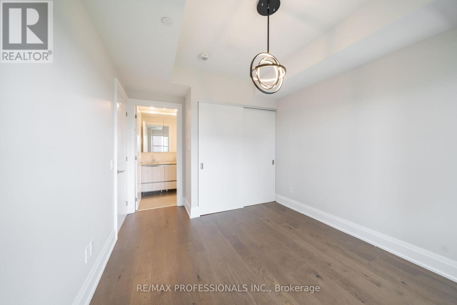 816 - 21 Park Street E, Mississauga, Ontario  L5G 1L6 - Photo 20 - W13603232