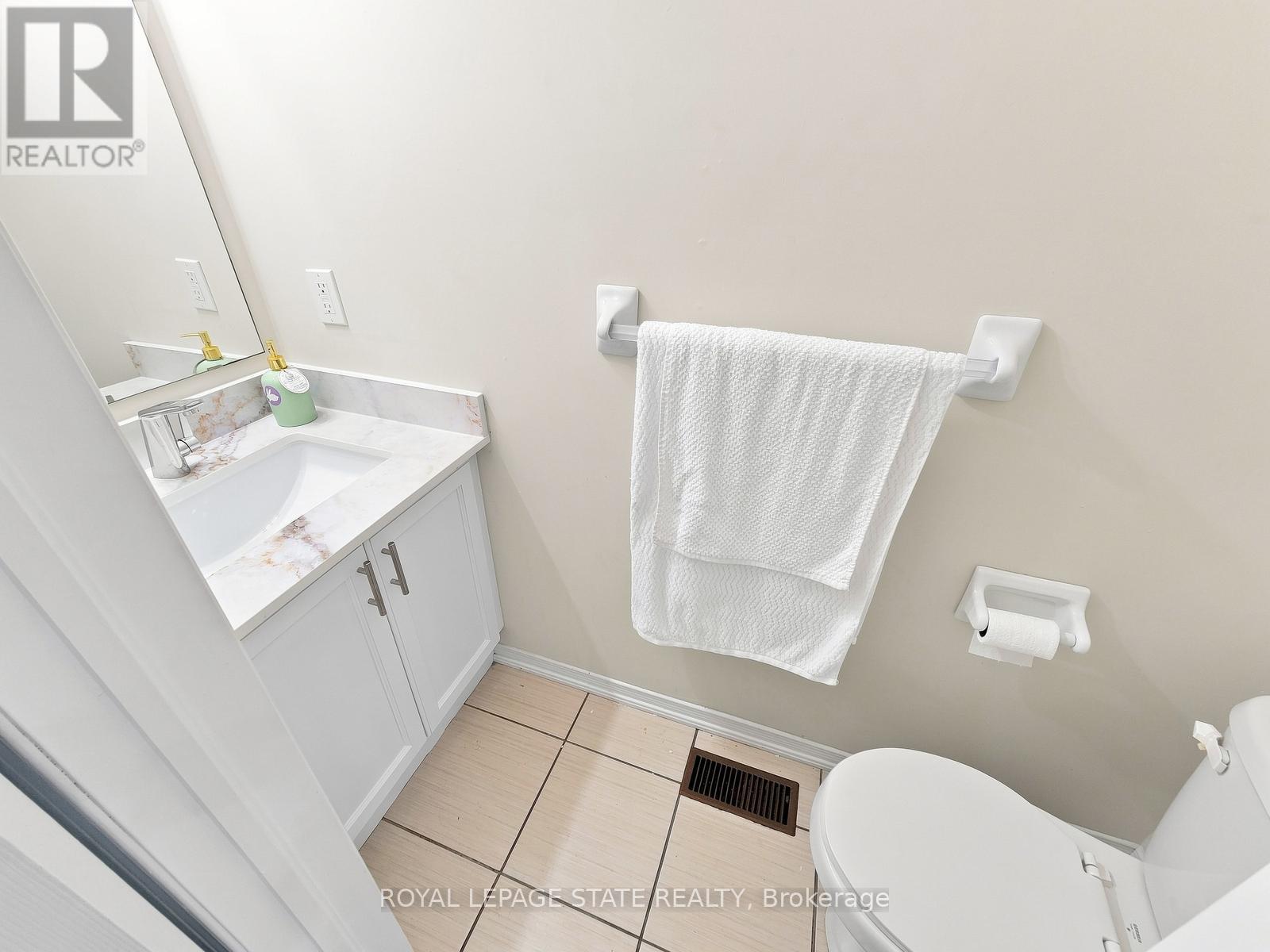 128 Palacebeach Trail, Hamilton, Ontario  L8E 0C3 - Photo 12 - X13697264