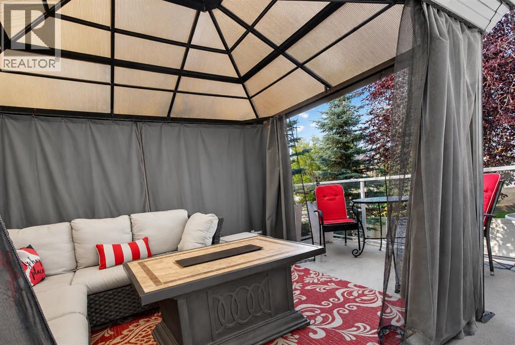 44 Strathlea Close SW, Calgary, Alberta  T3H 5C6 - Photo 36 - A2338189