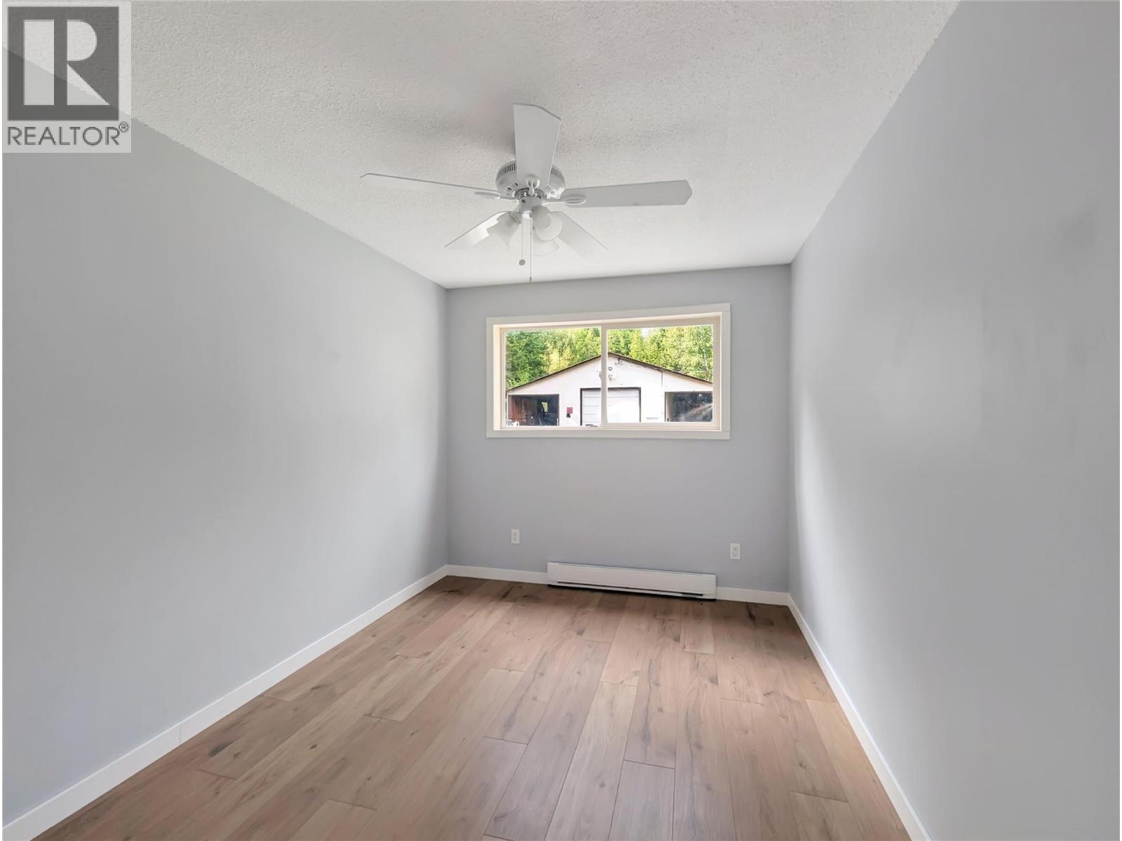 208 Schmidt Road, Clearwater, British Columbia  V0E 1N2 - Photo 17 - 10398462