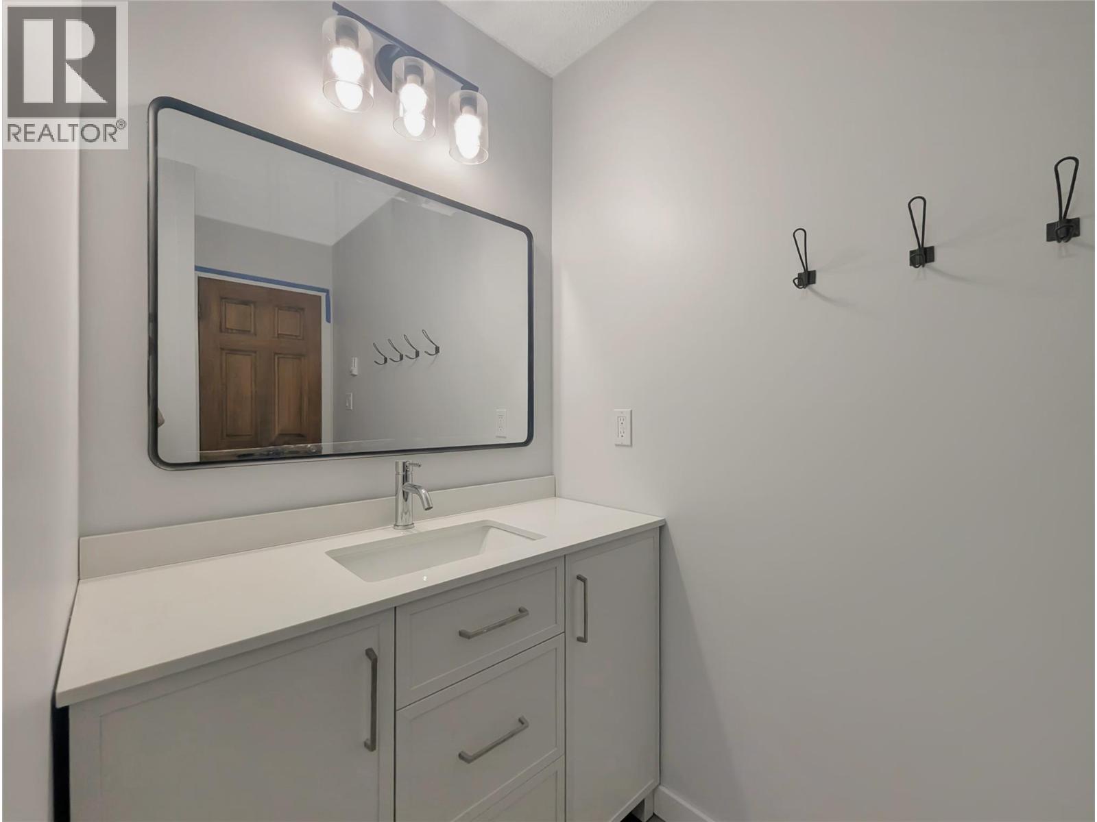 208 Schmidt Road, Clearwater, British Columbia  V0E 1N2 - Photo 22 - 10398462