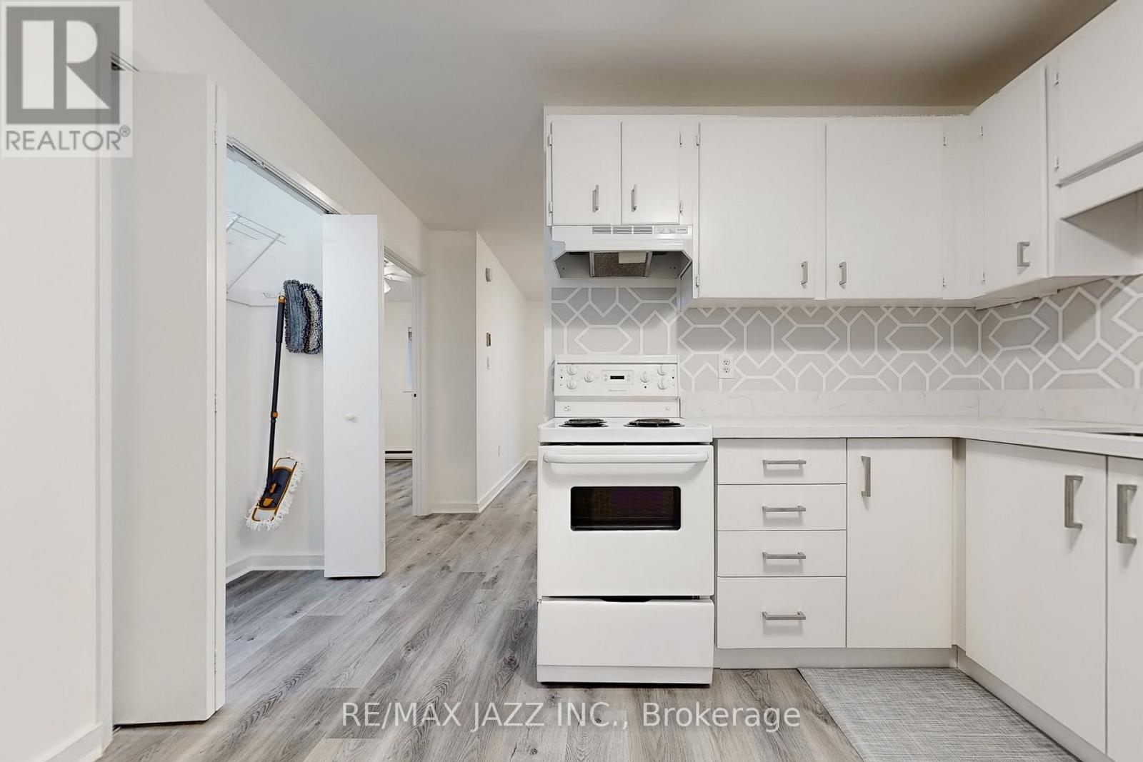 B - 6258 Main Street, Whitchurch-Stouffville, Ontario  L4A 1E2 - Photo 12 - N13701334