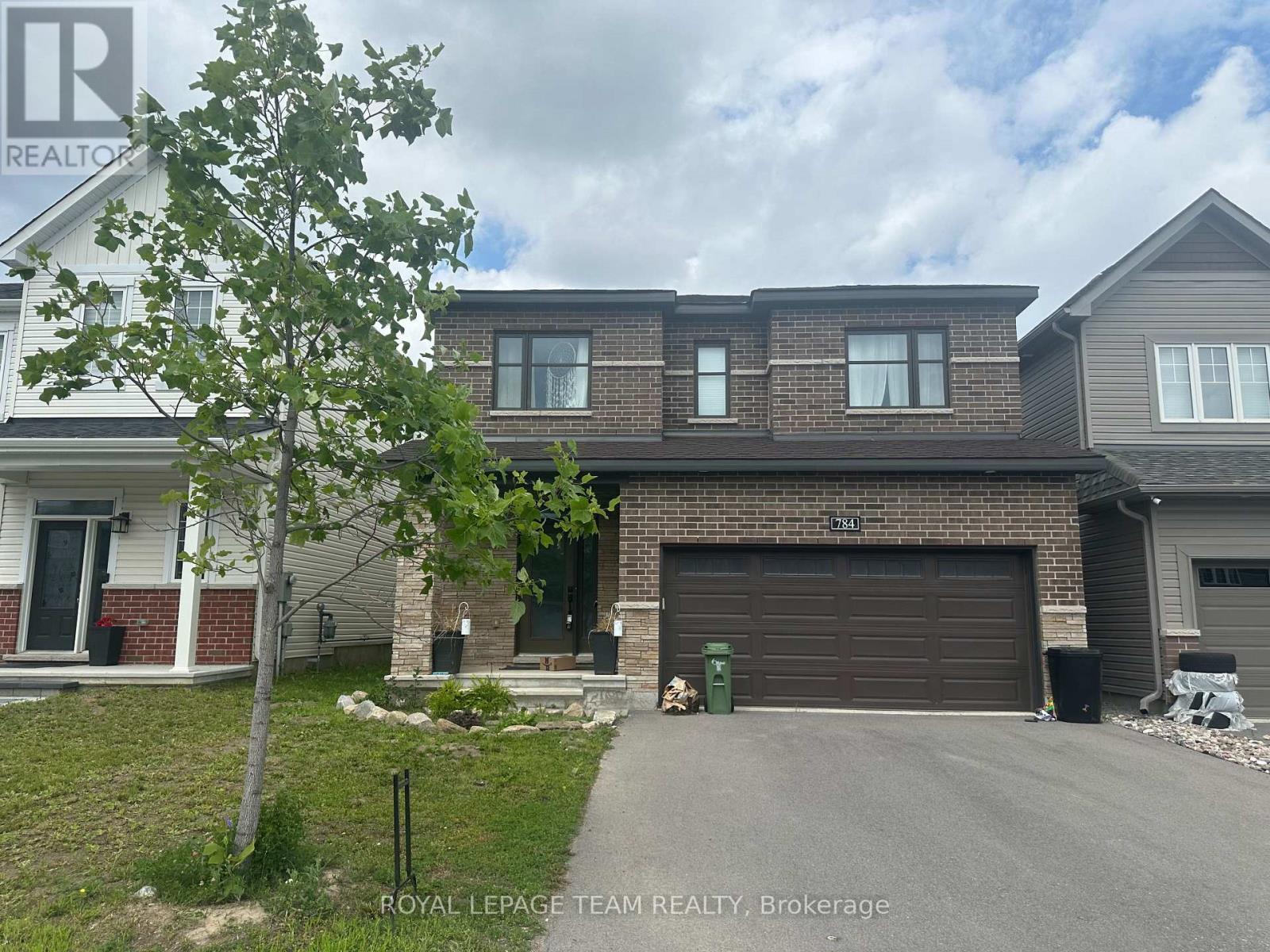 784 CAPPAMORE DRIVE, Ottawa, Ontario