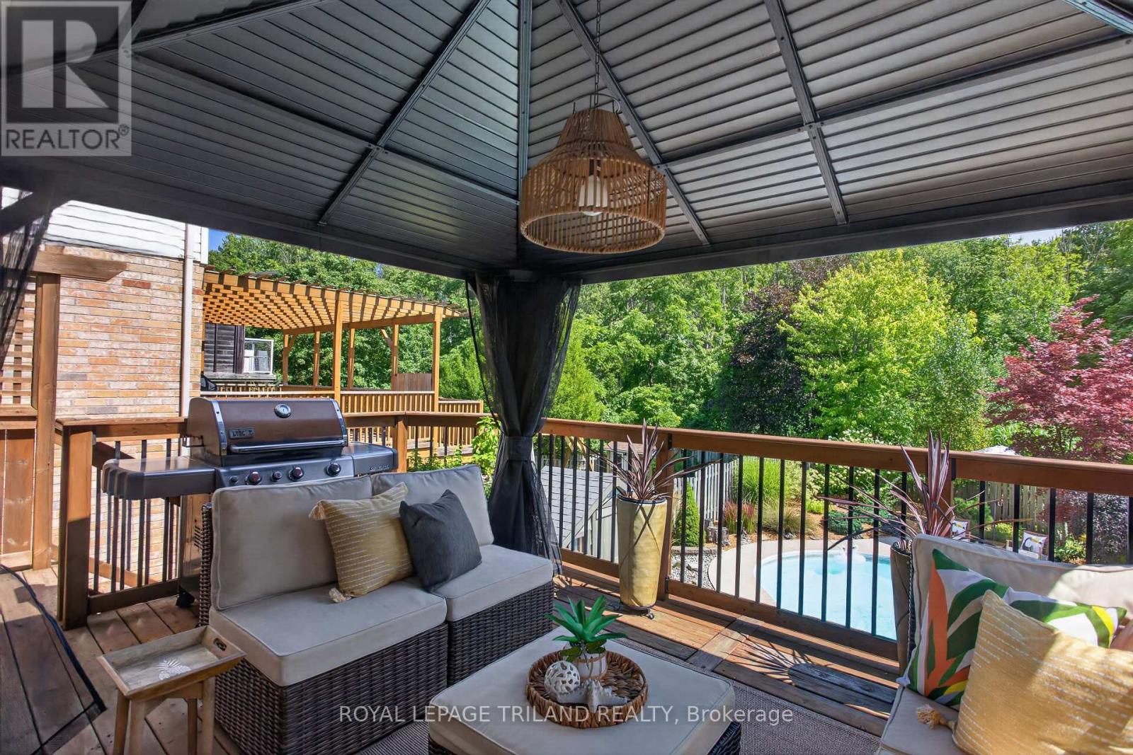 98 Rossmore Court, London South, Ontario  N6C 6B8 - Photo 18 - X13701332