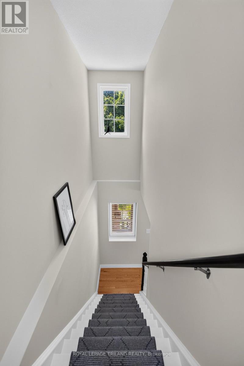 98 Rossmore Court, London South, Ontario  N6C 6B8 - Photo 31 - X13701332