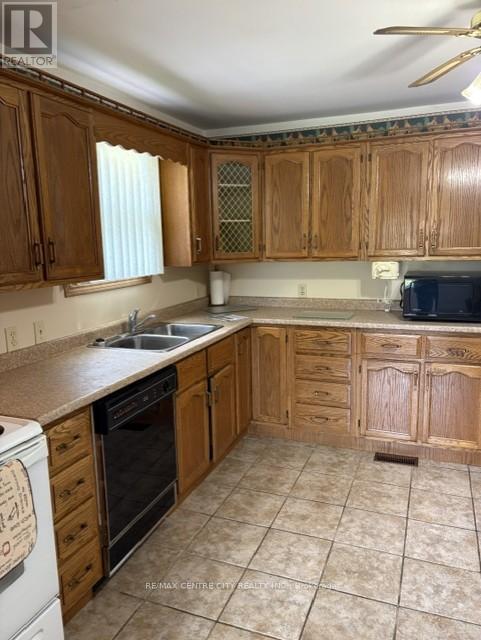 28 Dieppe Drive, St. Thomas, Ontario  N5R 4G7 - Photo 6 - X13701418