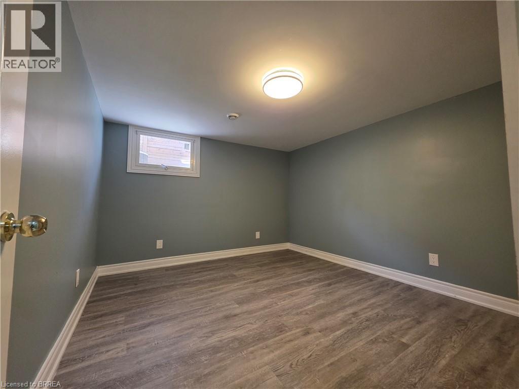 32 Forest Road, Brantford, Ontario  N3S 6W2 - Photo 26 - 40857574