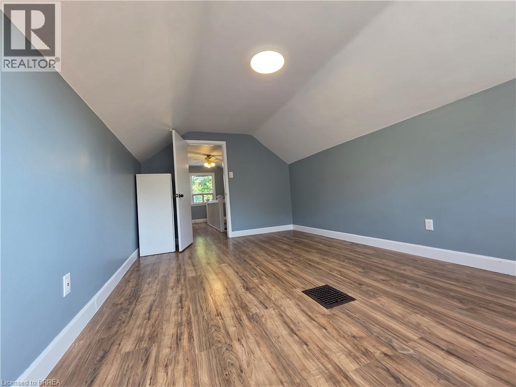 32 Forest Road, Brantford, Ontario  N3S 6W2 - Photo 35 - 40857574