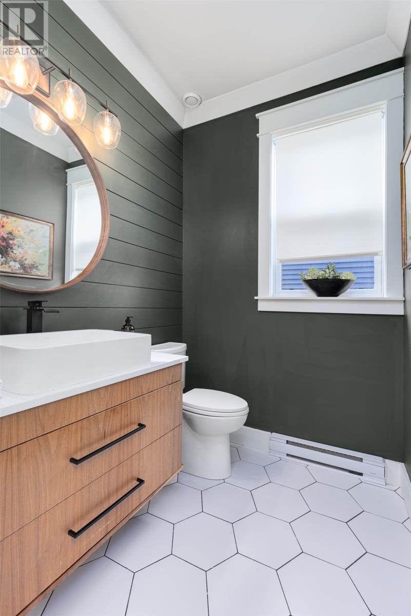 1 Ozark Place, St. John's — photo 20