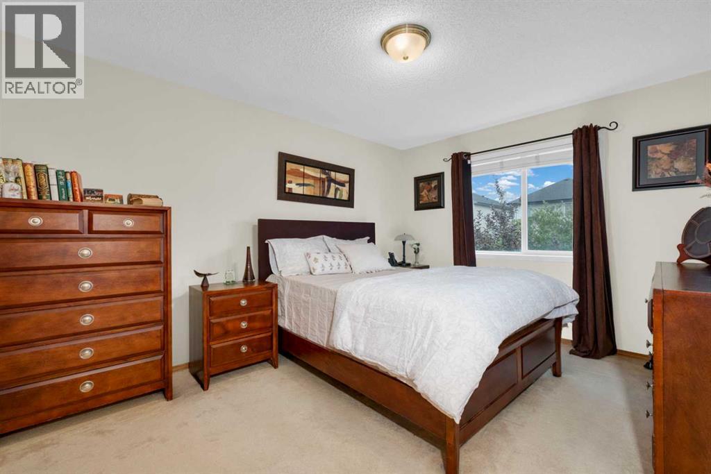 373 Bridlewood Avenue SW, Calgary, Alberta  T2Y 4H5 - Photo 19 - A2323923