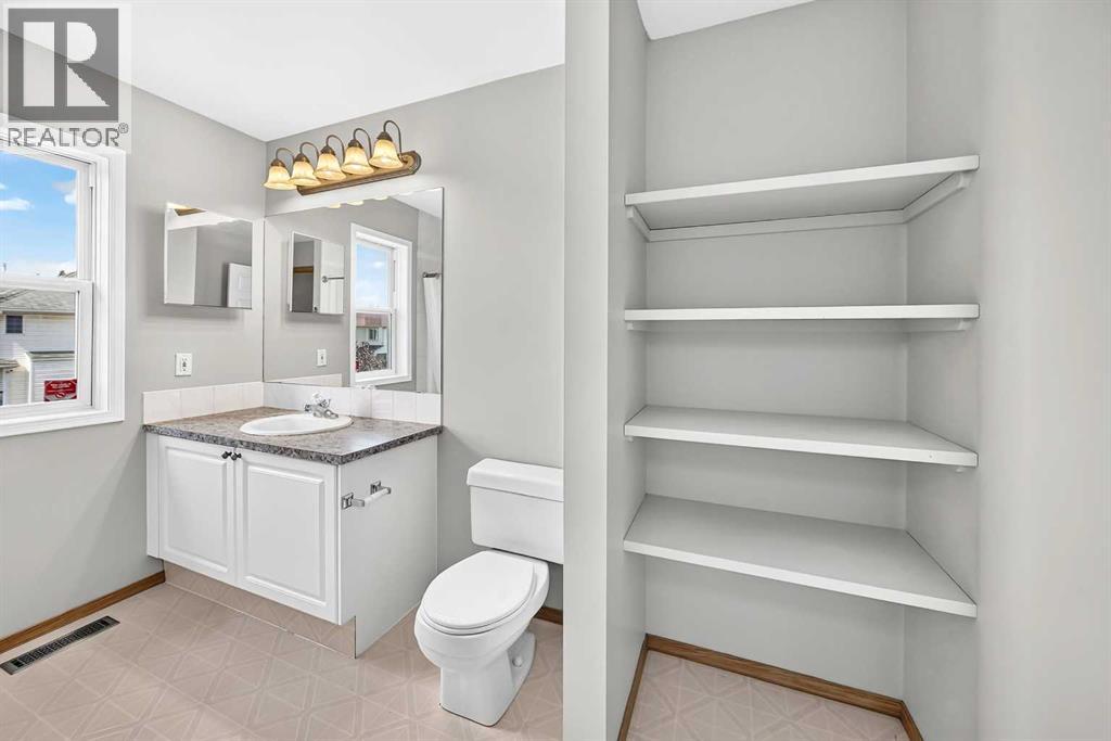 87 Citadel Peak Circle NW, Calgary, Alberta  T3G 4H6 - Photo 20 - A2332634