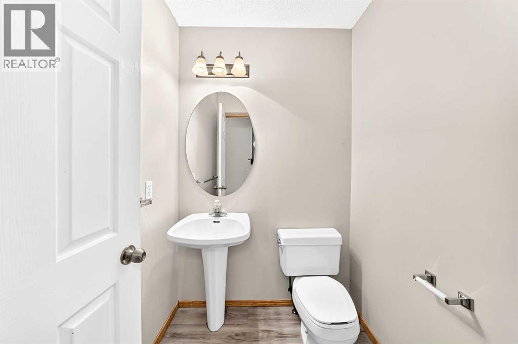 87 Citadel Peak Circle NW, Calgary, Alberta  T3G 4H6 - Photo 15 - A2332634
