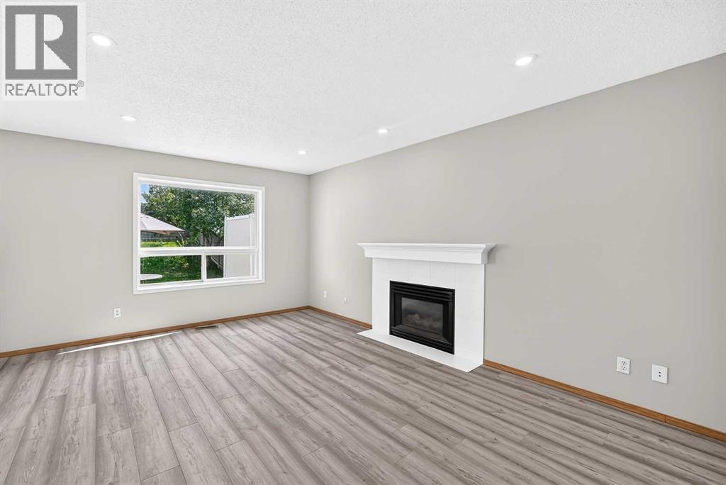 87 Citadel Peak Circle NW, Calgary, Alberta  T3G 4H6 - Photo 12 - A2332634