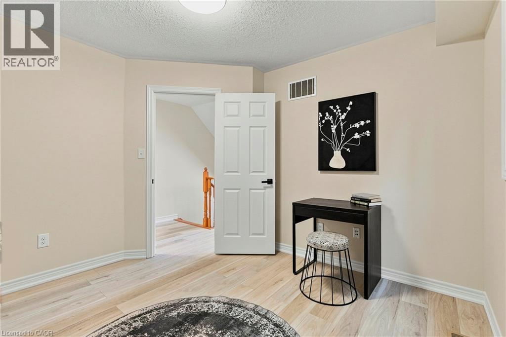 123 Skinner Road, Waterdown, Ontario  L8B 0R4 - Photo 23 - 40851374