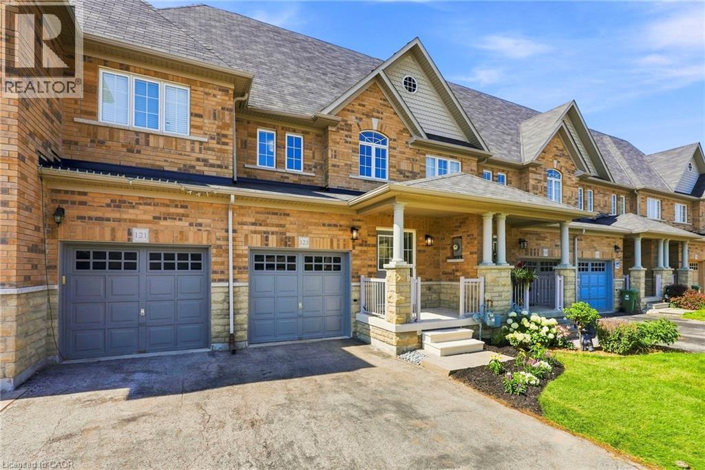 123 Skinner Road, Waterdown, Ontario  L8B 0R4 - Photo 2 - 40851374