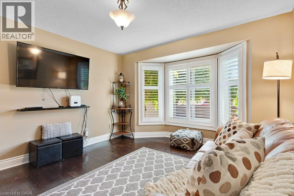 39 Falcon Court, Cambridge, Ontario  N1T 1P2 - Photo 9 - 40857548